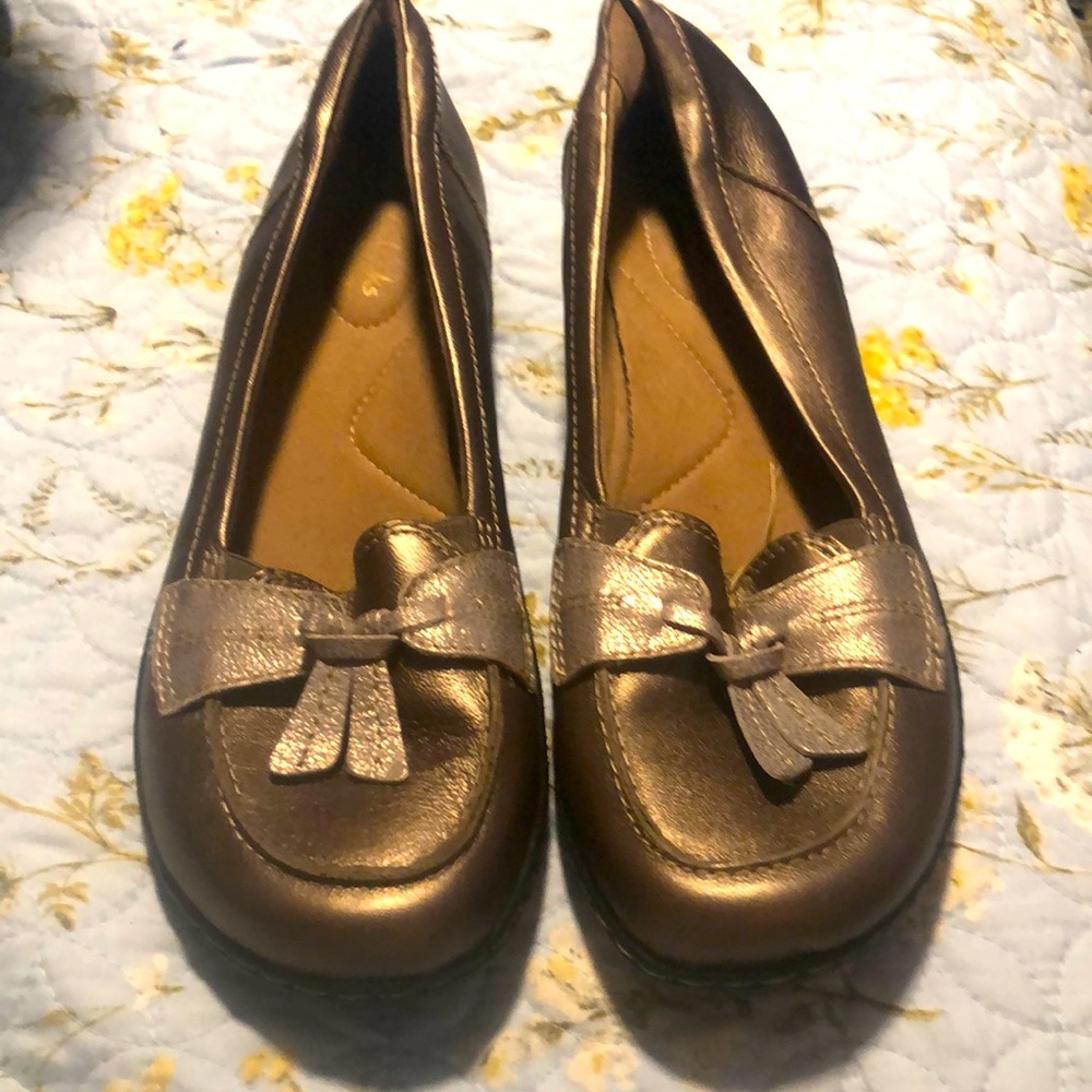 Bronze/gold metallic shoes